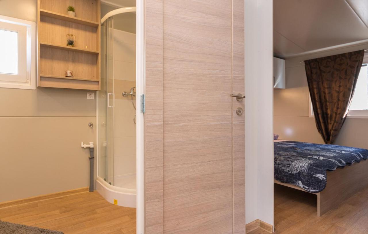 Mobile Home Rock Rose 1 Ткон Екстер'єр фото