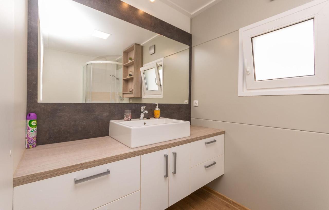 Mobile Home Rock Rose 1 Ткон Екстер'єр фото